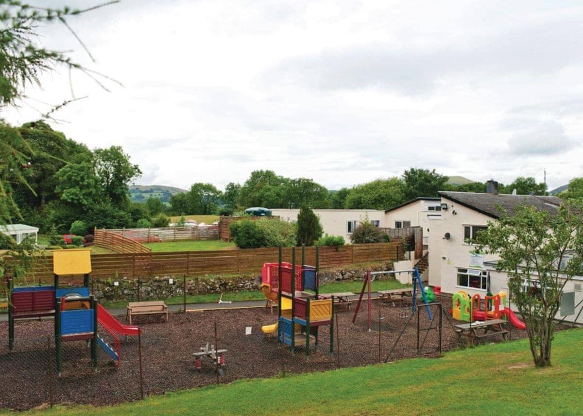 Parc Farm Holiday Park 莫尔德 外观 照片
